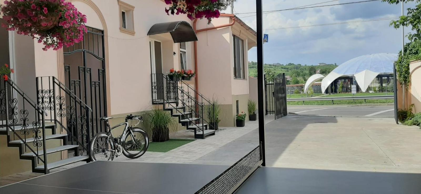 Three Rivers Apartments - Private Free Parking, Self Check-In Oradea Exteriér fotografie
