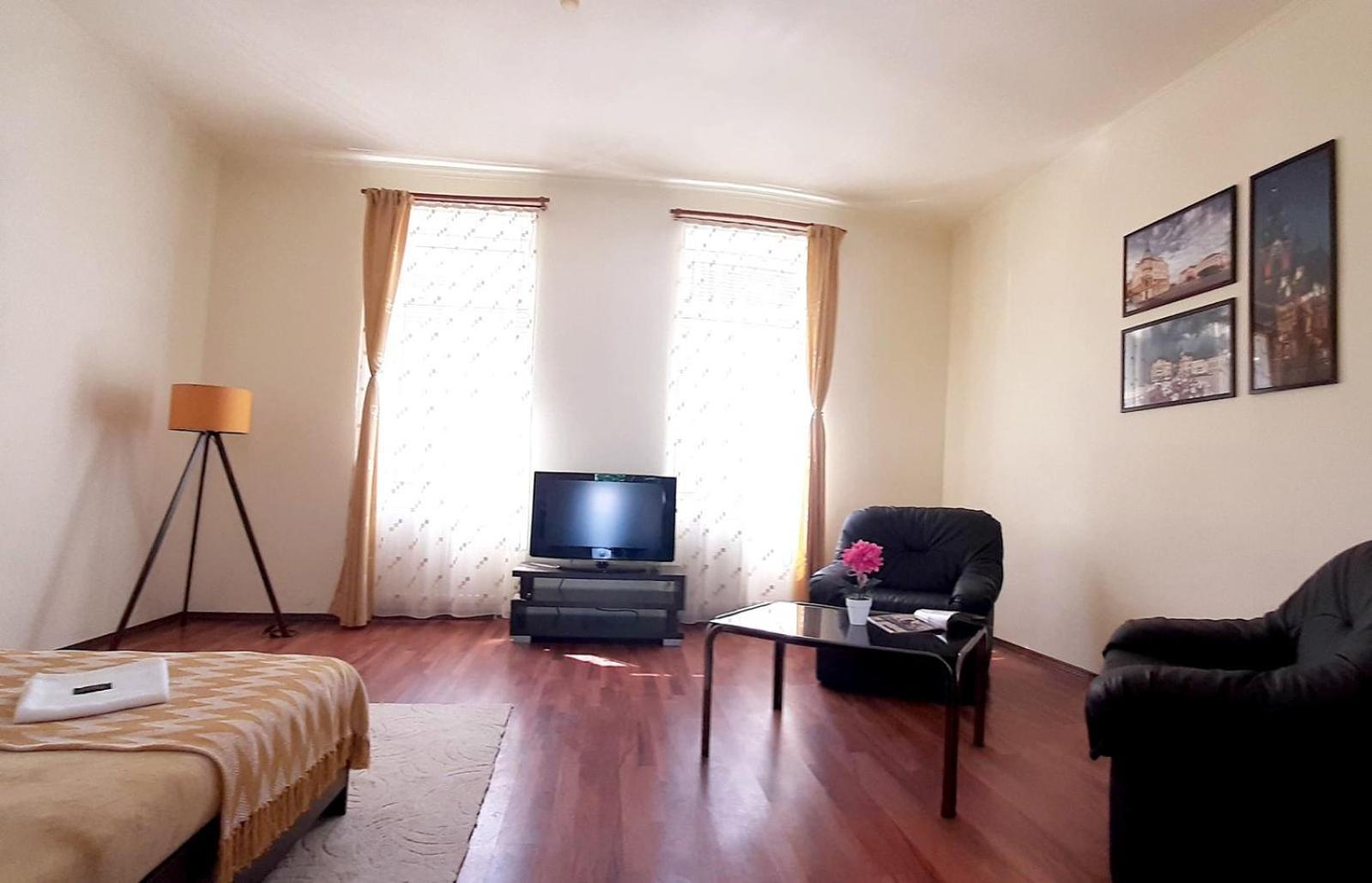 Three Rivers Apartments - Private Free Parking, Self Check-In Oradea Exteriér fotografie